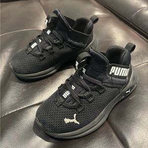 Puma Enzo 2 Uncaged AC PS Black & White Kids Size 11C Running‎ Shoes 376432-01